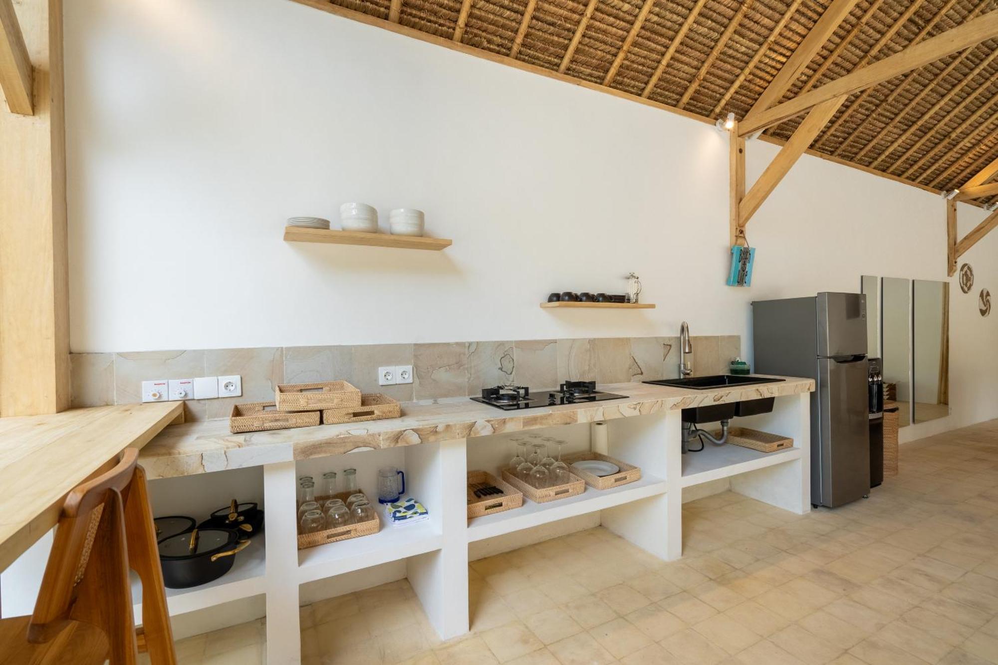 Villa Kelapa Kucing Gili Air Exterior photo