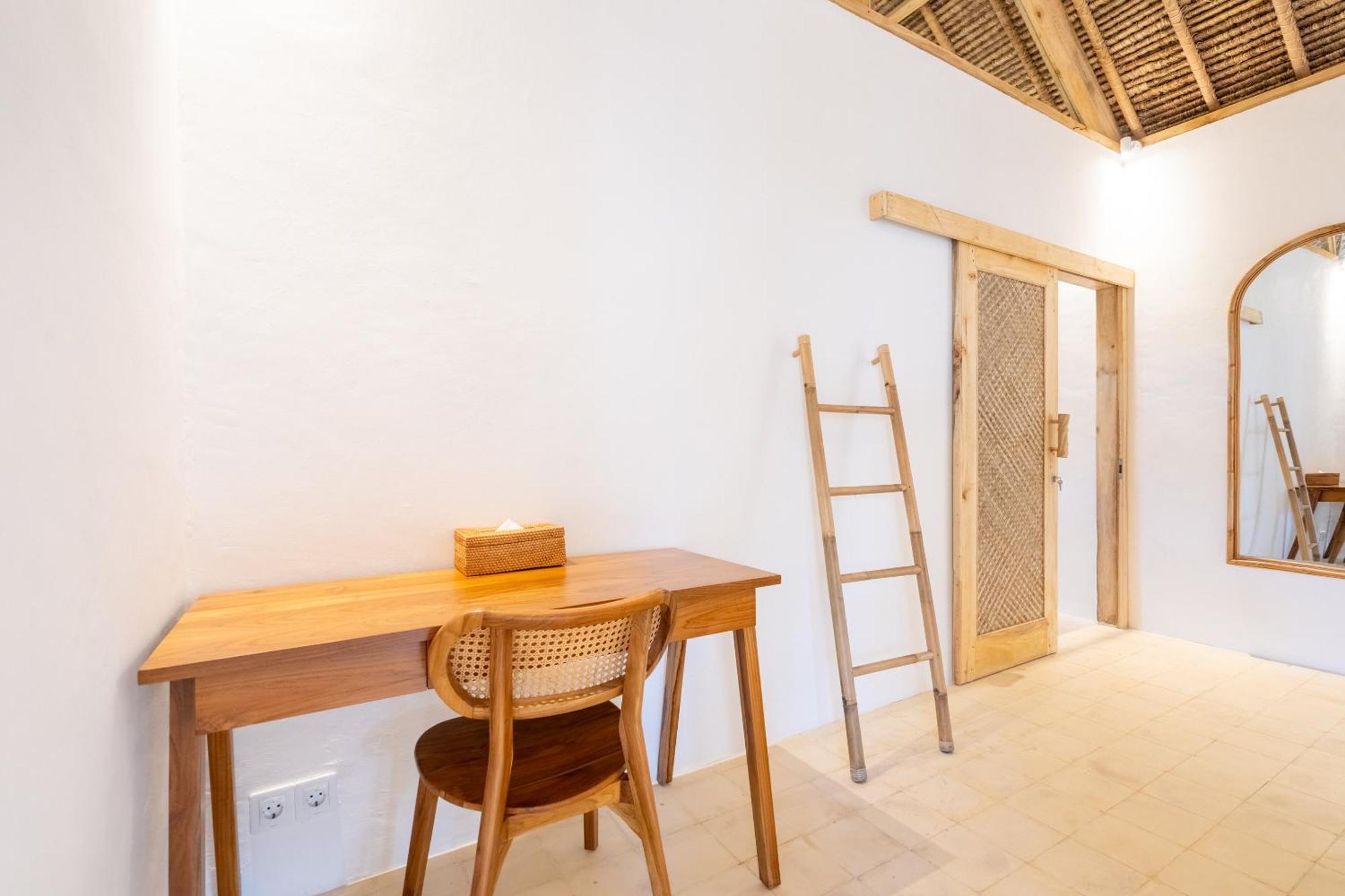 Villa Kelapa Kucing Gili Air Exterior photo