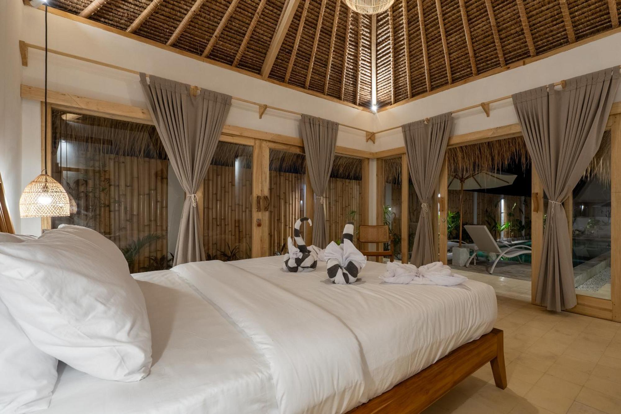 Villa Kelapa Kucing Gili Air Exterior photo